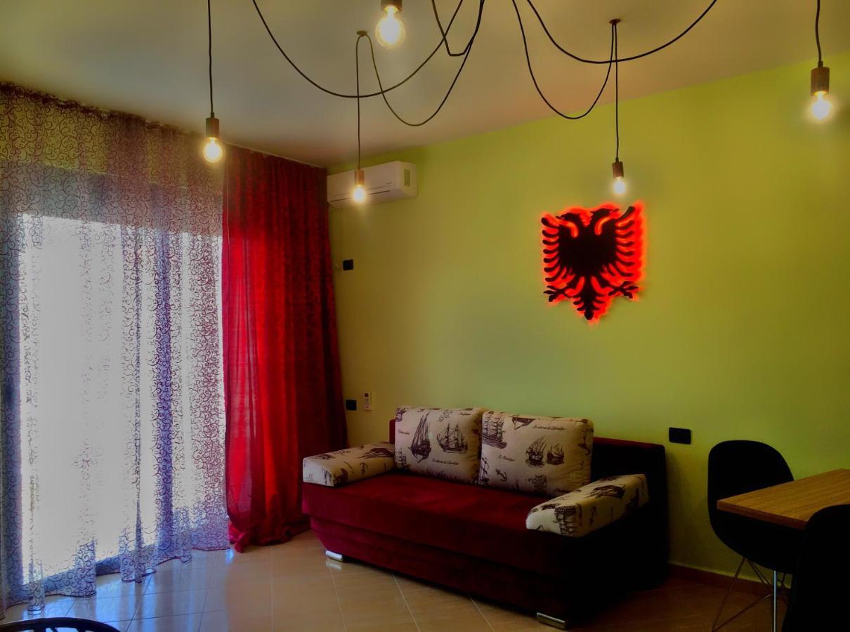 Luxury Holiday In Royal Apartment For King And Queen Sarandë Exterior foto