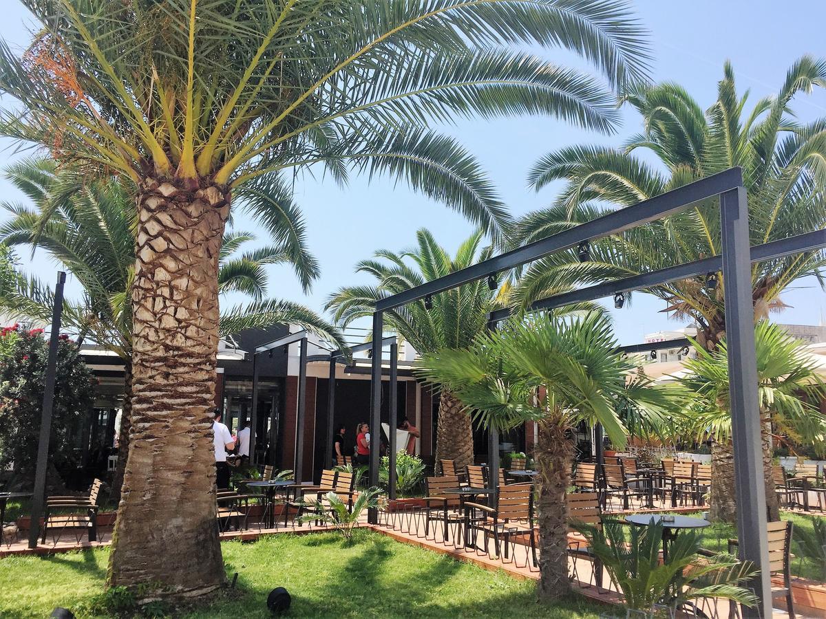 Luxury Holiday In Royal Apartment For King And Queen Sarandë Exterior foto